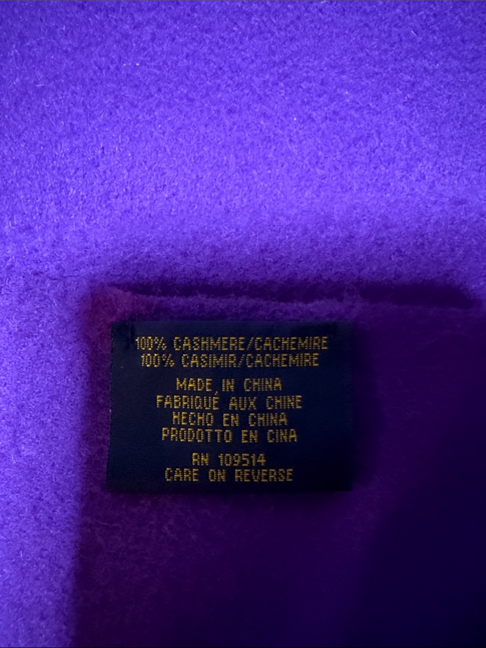 Ralph Lauren Vibrant Purple Cashmere Blanket - Picture 2 of 3